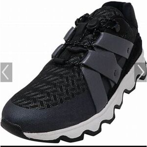 Sorel kinetic speed sneaker